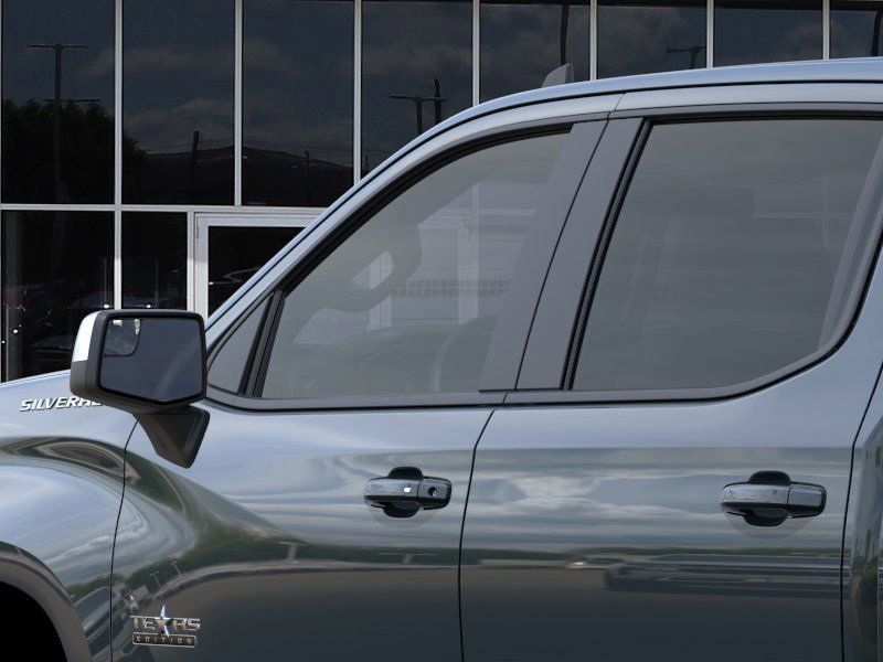 2025 Chevrolet Silverado LT photo 12
