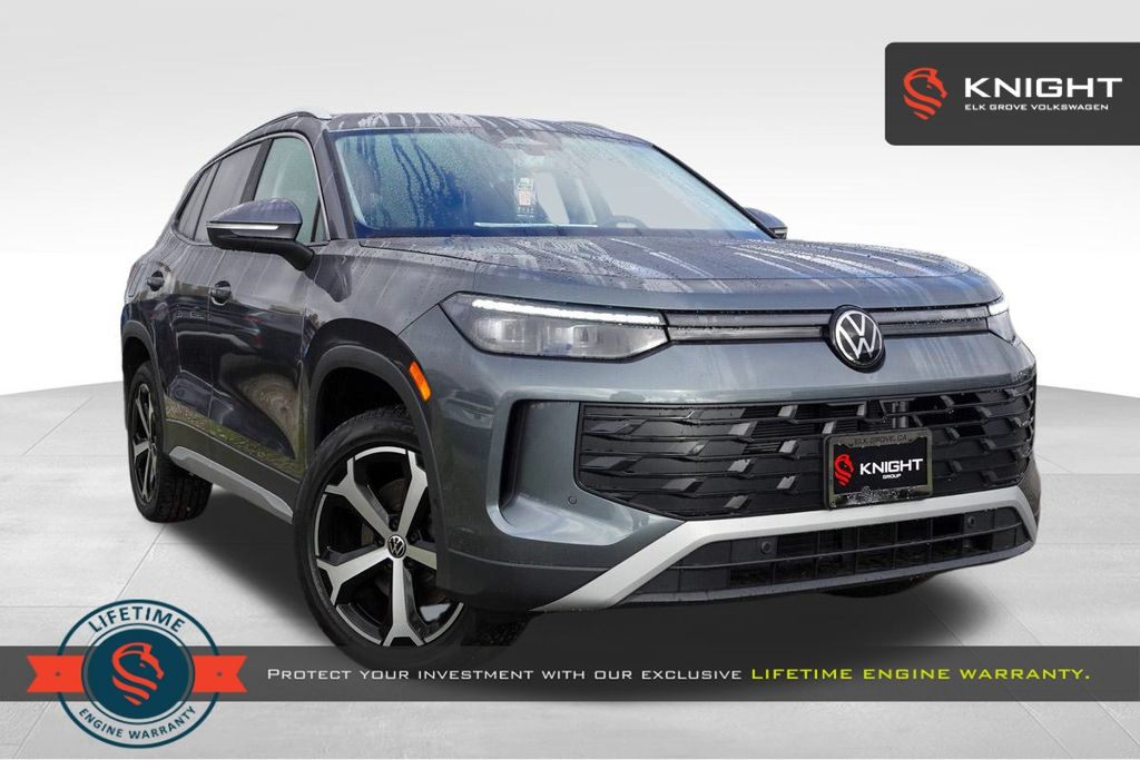 2026 Volkswagen Tiguan SE's photo