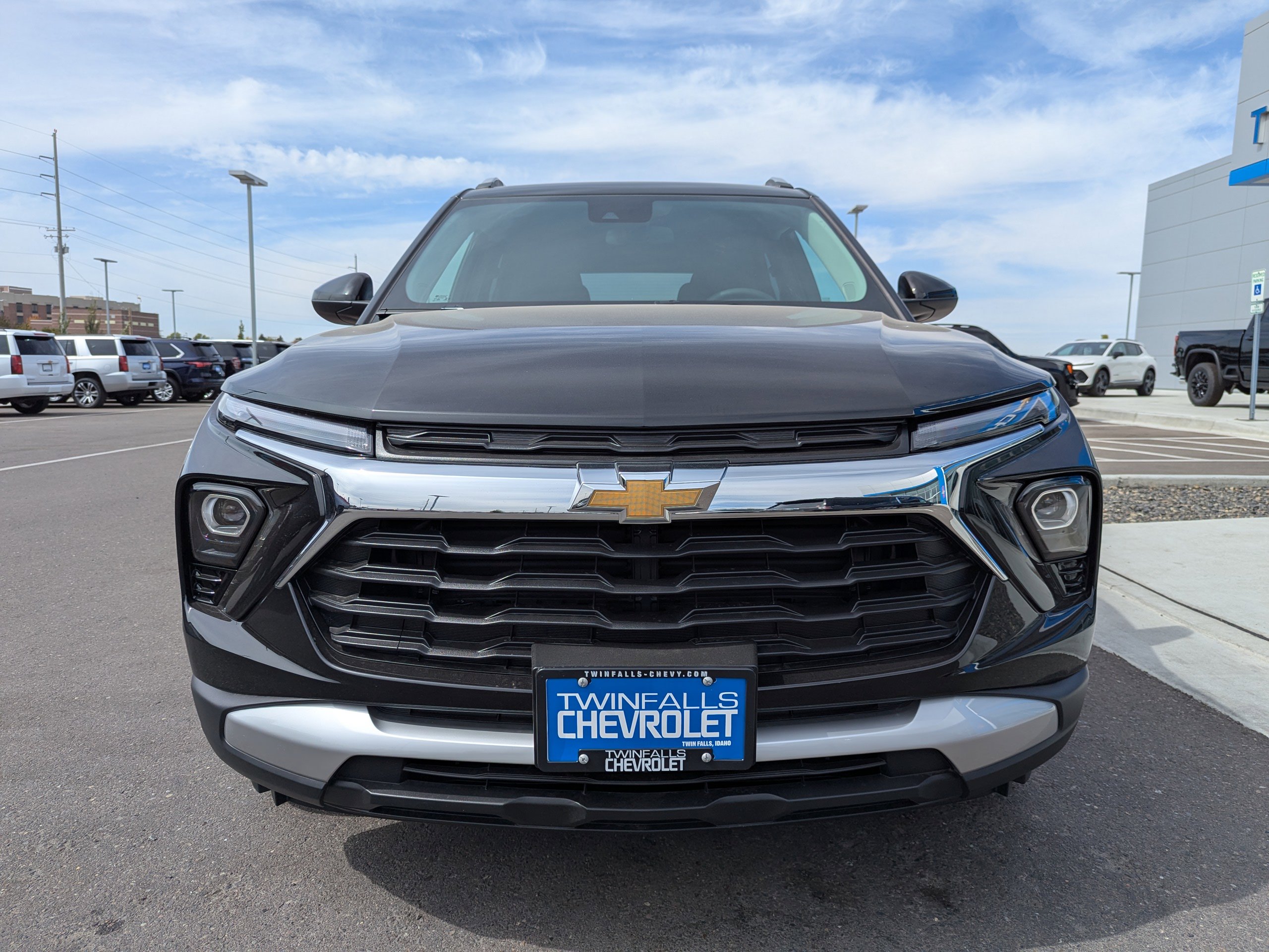 2026 Chevrolet Trailblazer LT photo 2