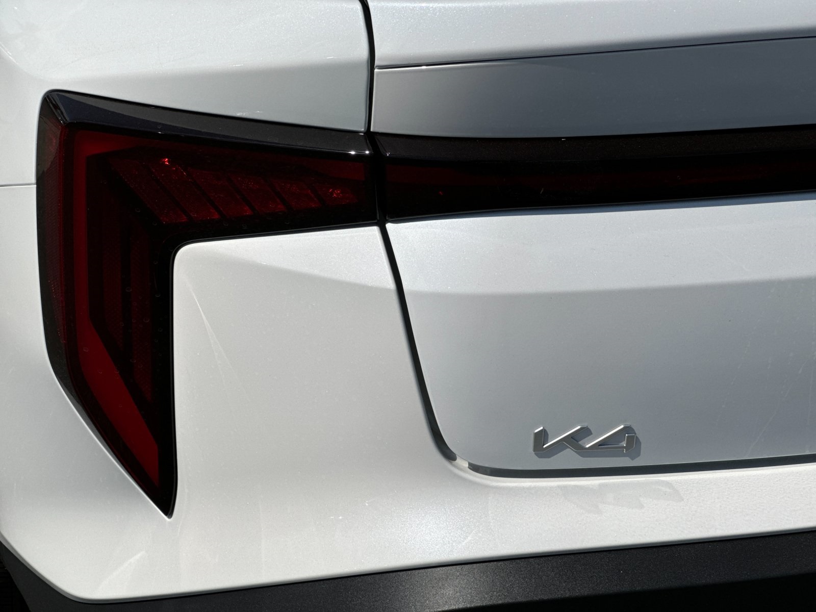 2025 Kia K4 LXS photo 28