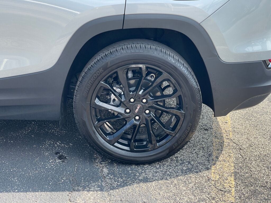 2023 Gmc Terrain SLE photo 23