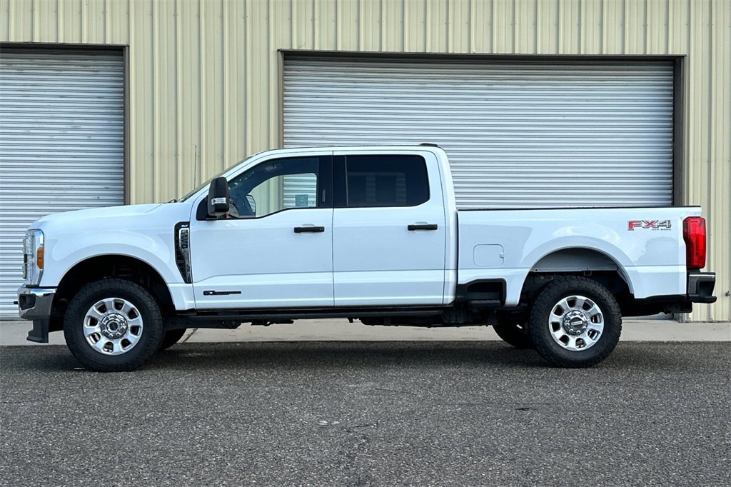 2023 Ford F-250 XL photo 3
