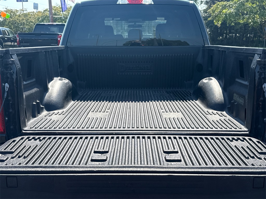 2023 Ford F-150 XLT photo 17