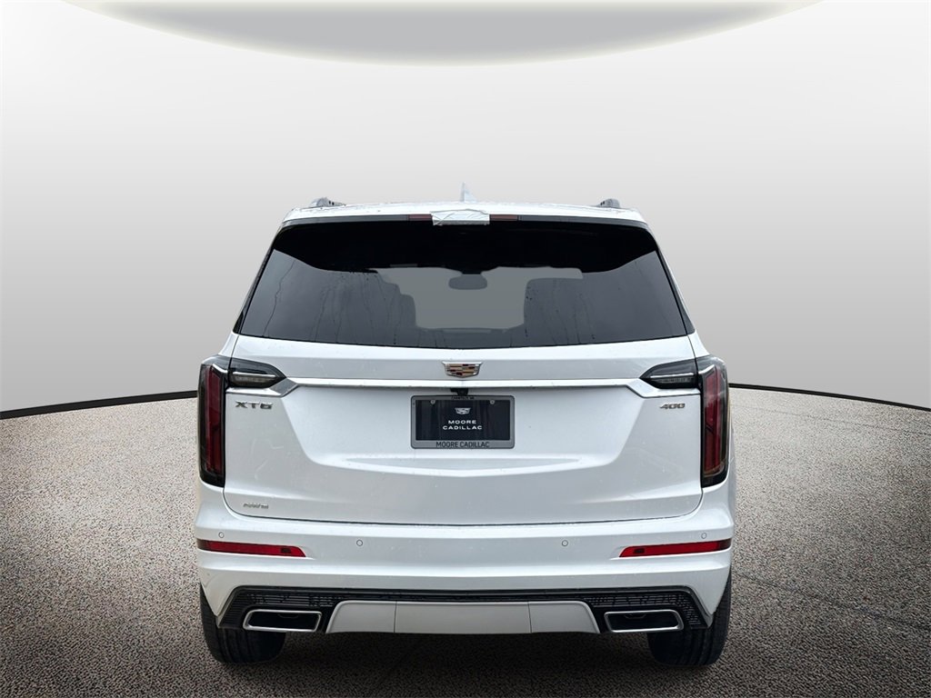 2025 Cadillac XT6 Sport photo 3
