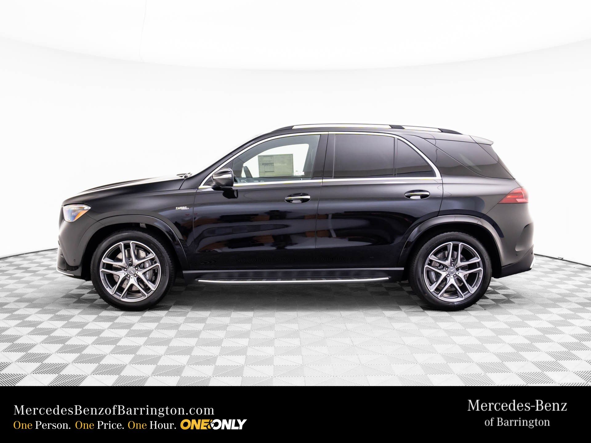 2026 Mercedes Benz GLE 53 AMG 4MATIC photo 2