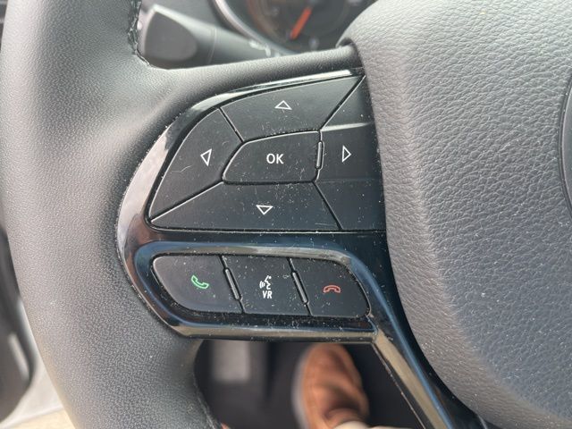 2023 Jeep Cherokee Altitude photo 16