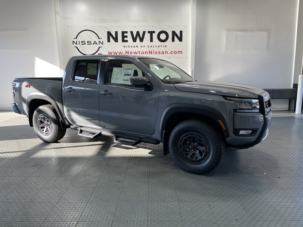 2026 Nissan Frontier PRO-4X's photo