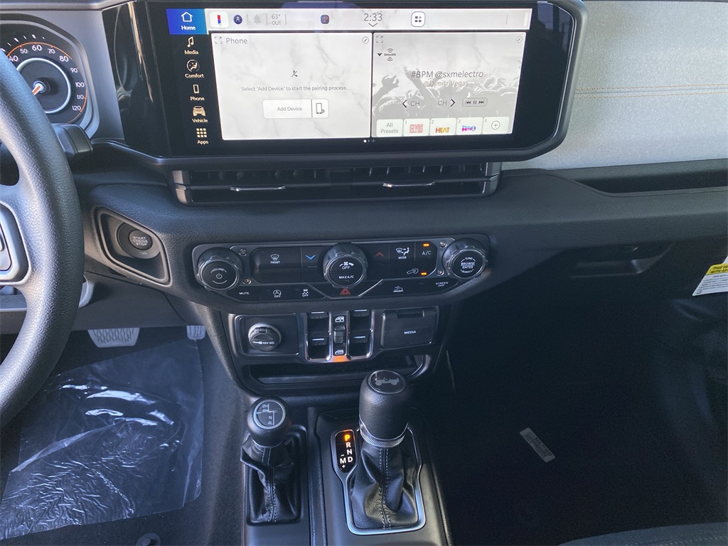 2025 Jeep Wrangler Sport photo 15