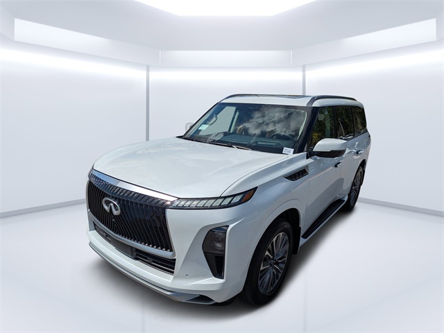 2026 Infiniti QX80 Luxe photo 7