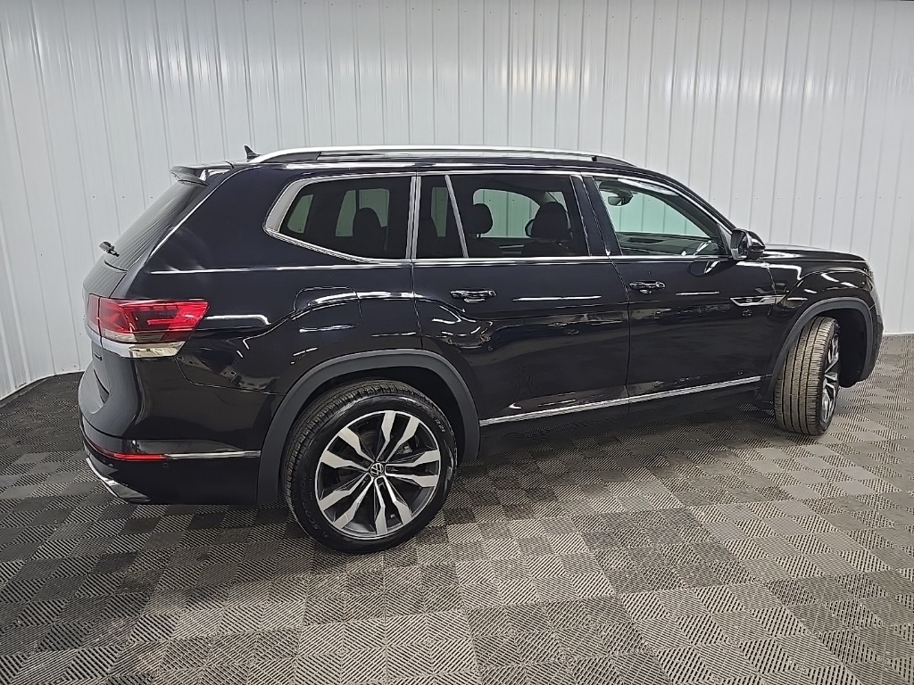 2022 Volkswagen Atlas V6 SEL Premium R-Line photo 3