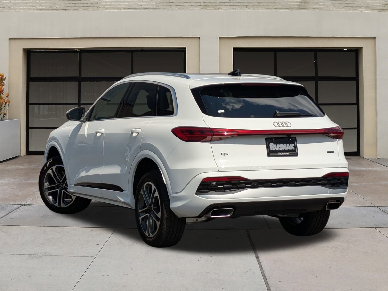 2025 Audi Q5 Premium photo 3