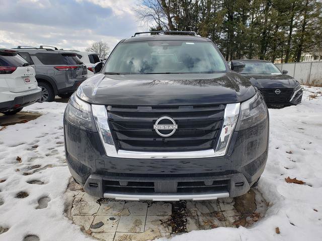 2025 Nissan Pathfinder SL photo 6