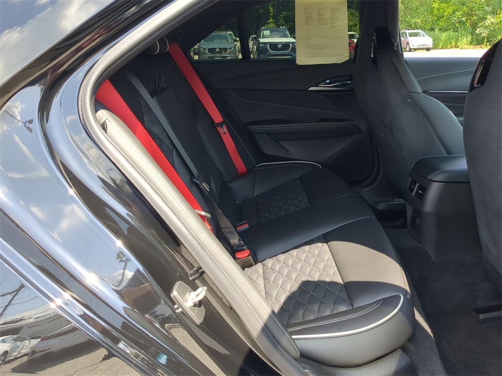 2023 Cadillac CT4 Blackwing photo 27