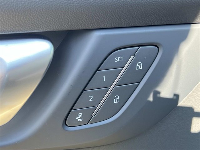 2026 Buick Enclave Preferred photo 15
