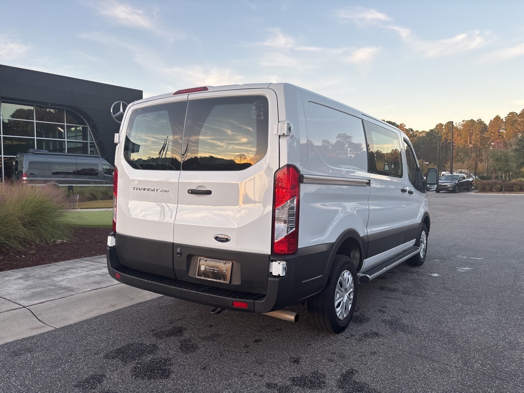 2024 Ford Transit photo 2