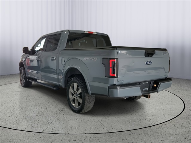 2019 Ford F-150 XLT photo 3