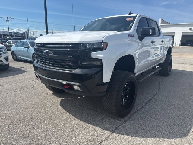 2020 Chevrolet Silverado 1500 LT Trail Boss photo 2