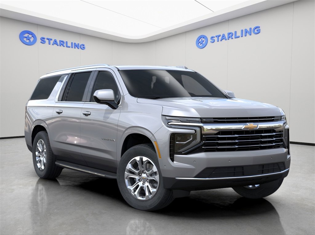 2025 Chevrolet Suburban LT photo 4