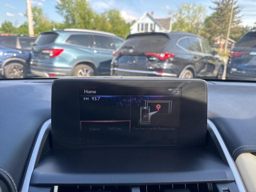 2020 Lexus NX 300 photo 19