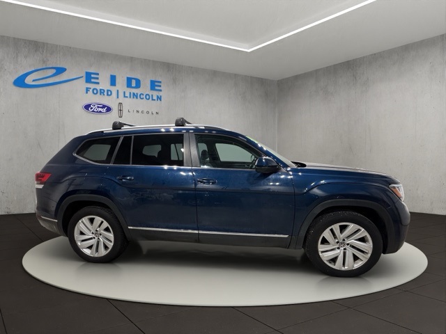 2021 Volkswagen Atlas SEL photo 4
