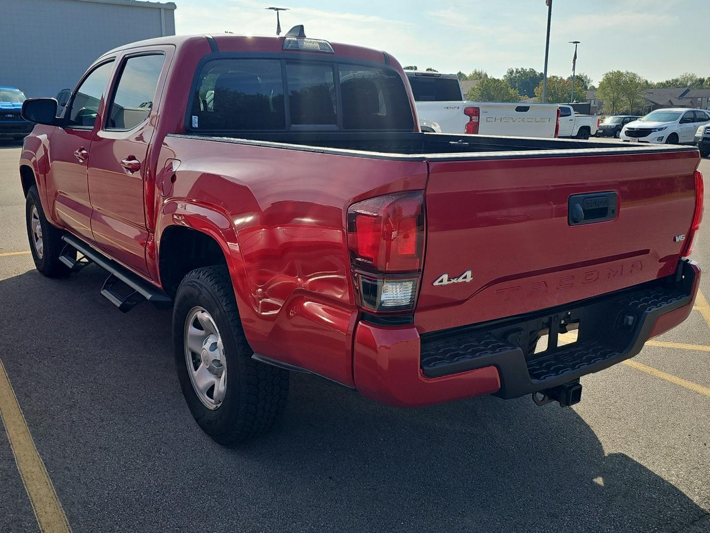 2023 Toyota Tacoma SR photo 4