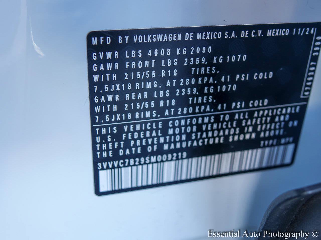 2025 VOLKSWAGEN TAOS - Image 25