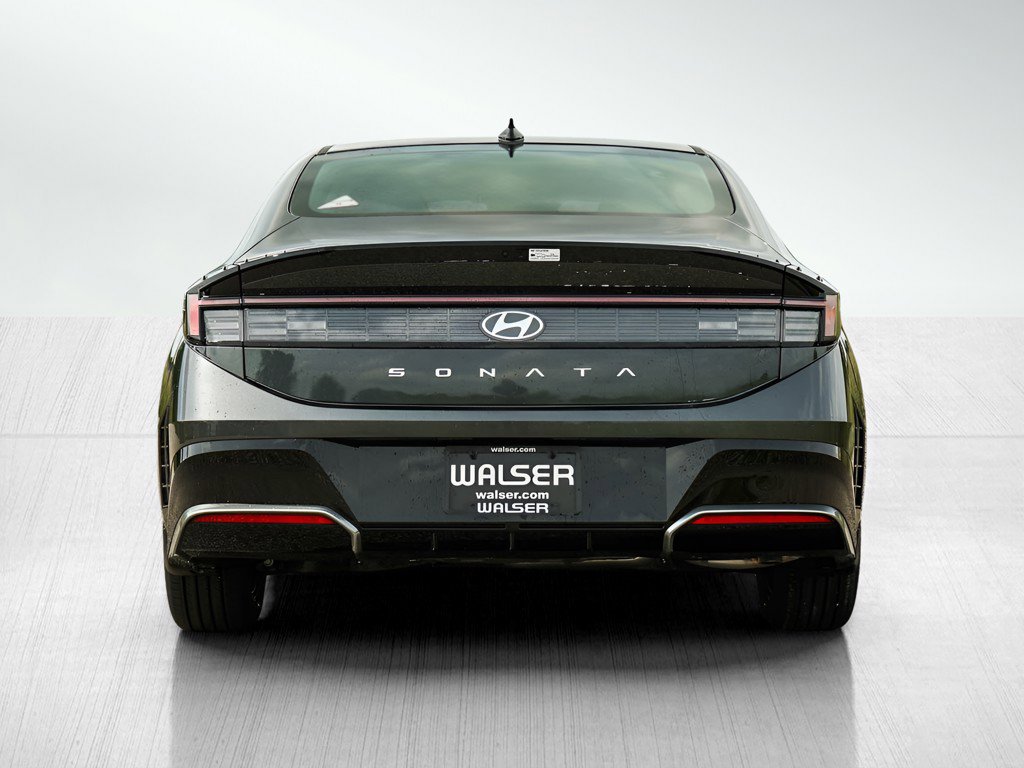 2025 Hyundai Sonata SEL photo 4