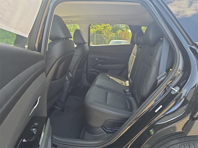 2025 Hyundai Tucson Hybrid Limited photo 21