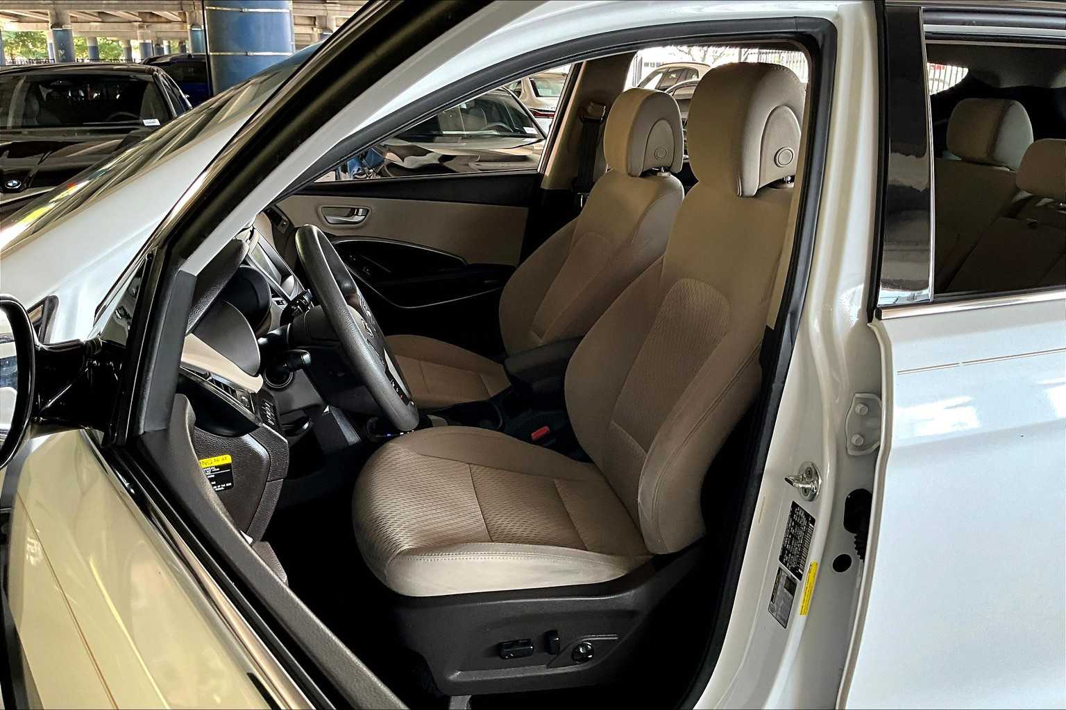 2017 Hyundai Santa Fe Sport photo 6