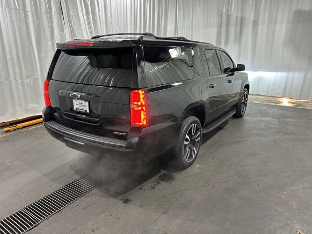 2020 Chevrolet Suburban Premier photo 2