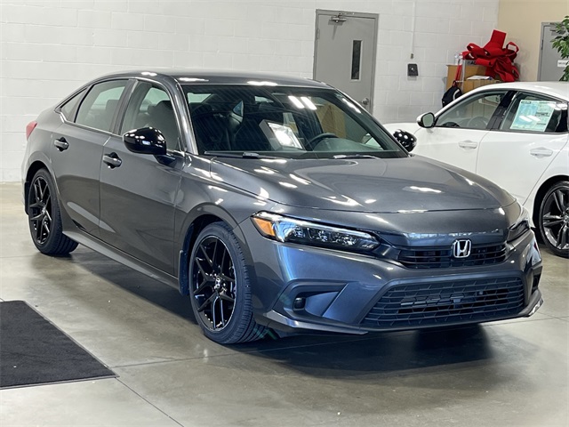 2022 Honda Civic Sport photo 2