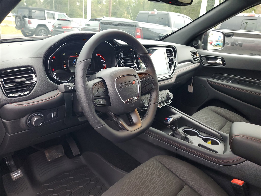 2026 Dodge Durango GT photo 4