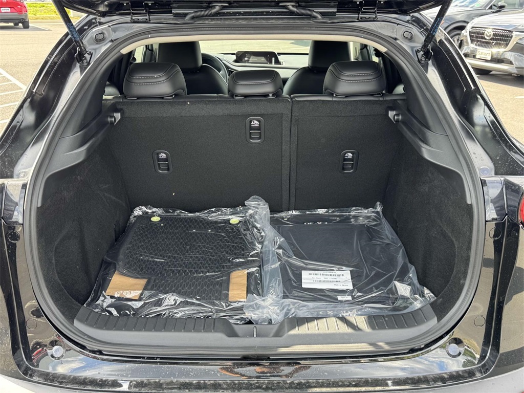 2025 Mazda CX-30 2.5 S Preferred photo 29