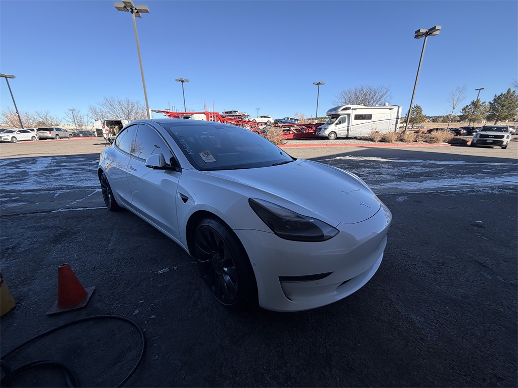 2022 Tesla Model 3 Performance's photo