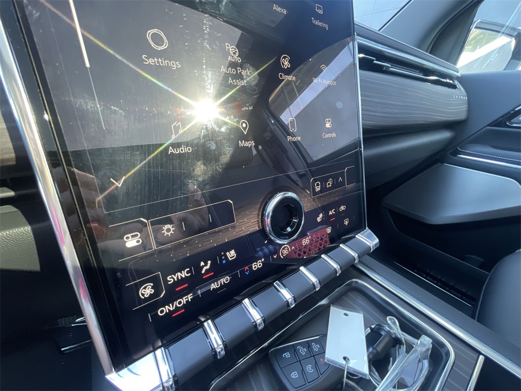 2024 Gmc Sierra EV Denali Edition 1 photo 17