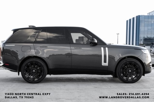 2025 Land Rover Range Rover Autobiography photo 4