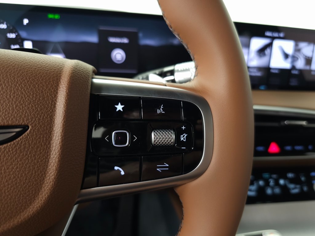 2026 Genesis GV70 2.5T Advanced photo 15