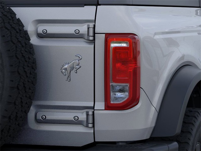 2024 Ford Bronco Black Diamond photo 21