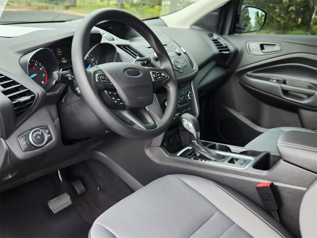 2018 Ford Escape S photo 7