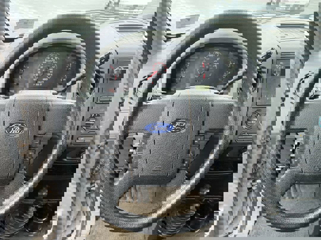 2006 Ford F-150 XL photo 15