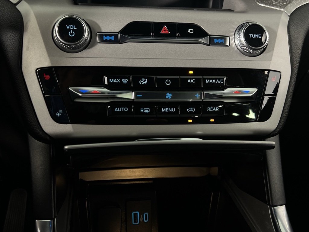 2023 Ford Explorer Timberline photo 11