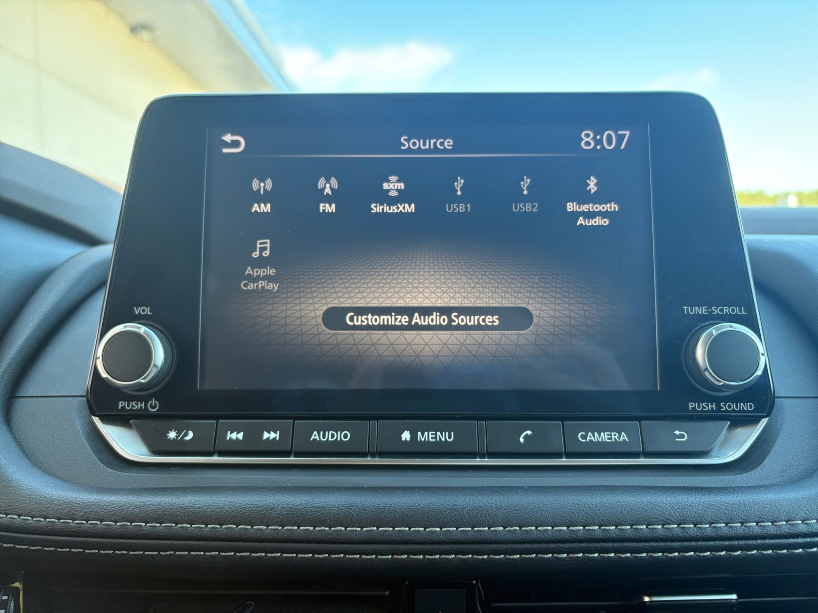 2021 Nissan Rogue SV photo 17
