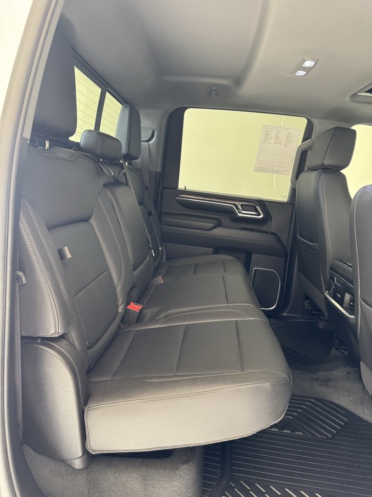 2024 Chevrolet Silverado 3500HD LTZ photo 22