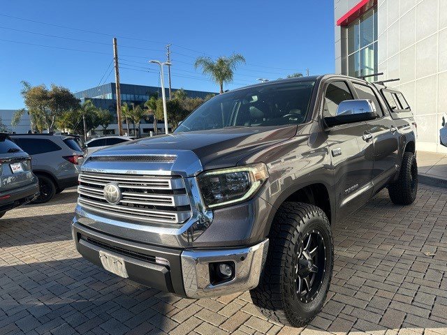 2019 Toyota Tundra Limited's photo