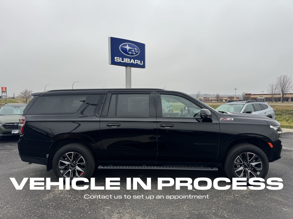 Used 2021 Chevrolet Suburban Z71 with VIN 1GNSKDKD1MR136754 for sale in Rochester, Minnesota