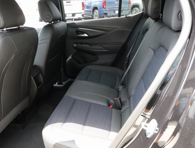 2025 Buick Envista Preferred photo 13
