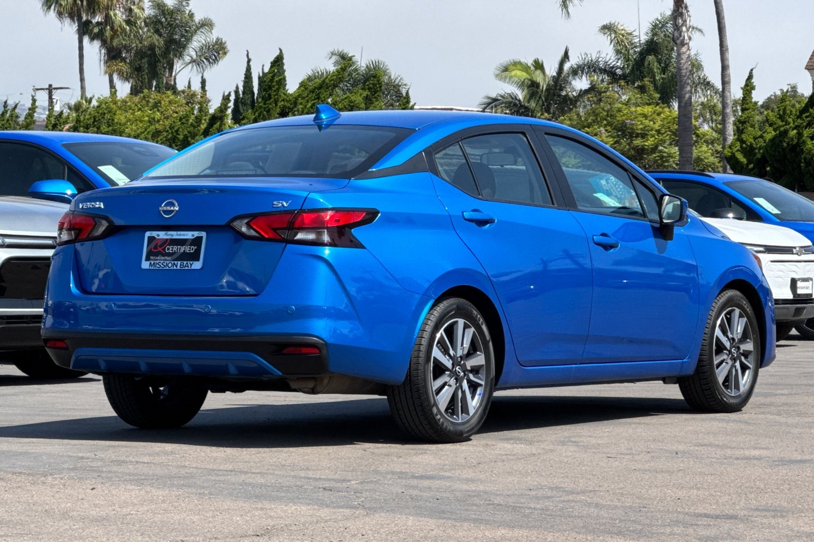 2023 Nissan Versa 1.6 SV photo 4