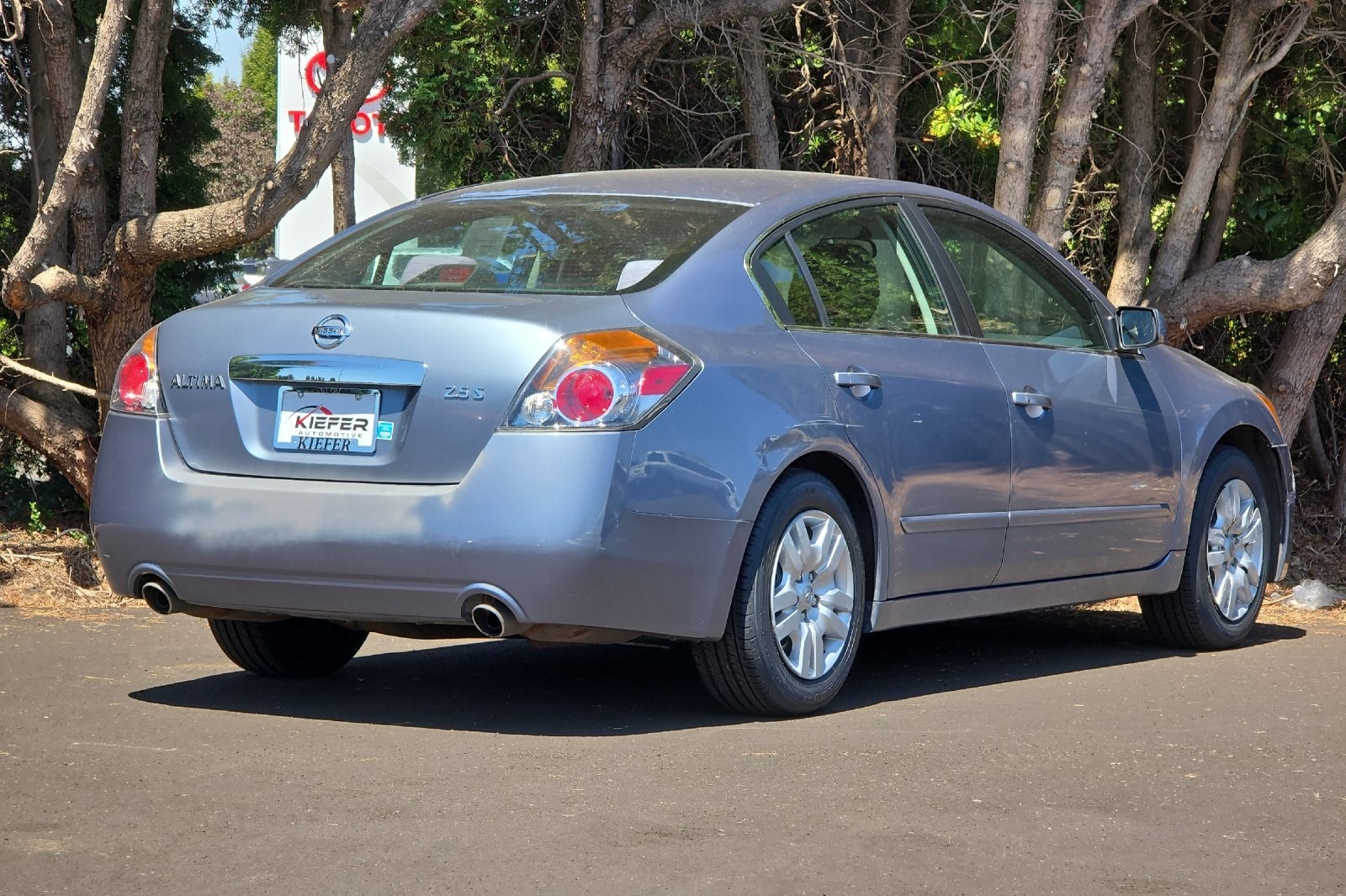 2011 Nissan Altima 2.5 S photo 3