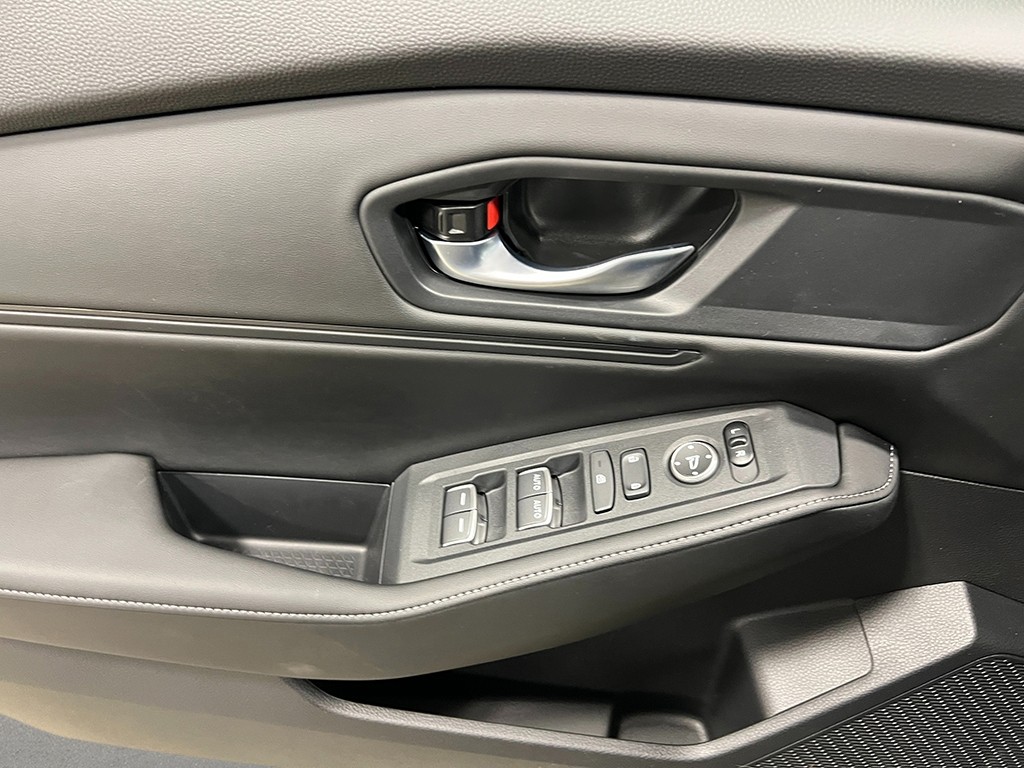 2025 Honda Accord Hybrid Sport photo 15