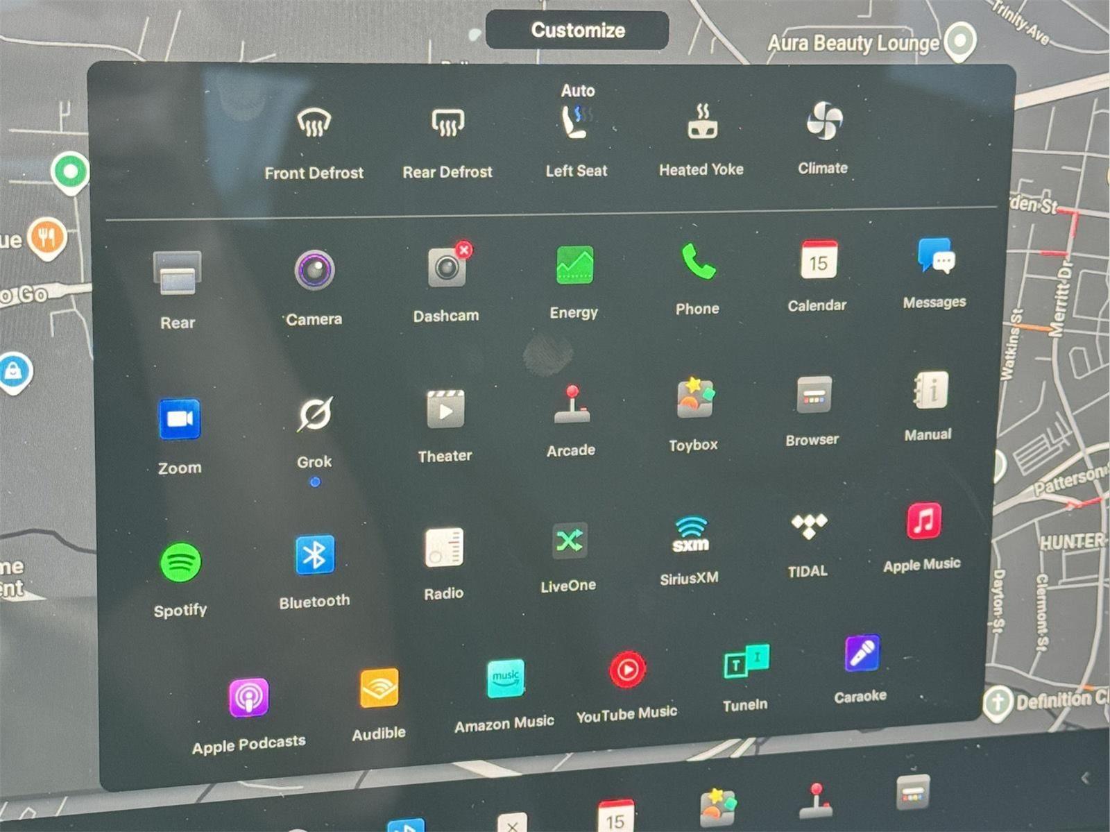 2022 Tesla Model S Plaid photo 32